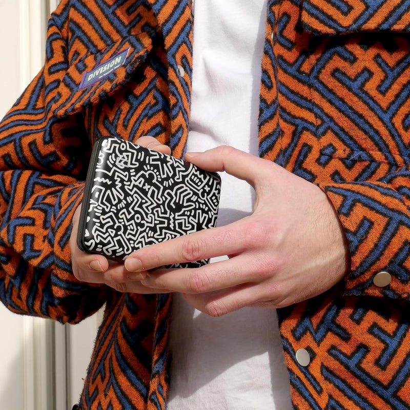 ÖGON -DESIGNS- محفظة ألومنيوم - ÖGON -DESIGNS- بسعة كبيرة مع قفل معدني، حماية RFID ضد الاحتيال وإلغاء المغنطة، علبة ذكية طراز أوسلو كبير - Image 5